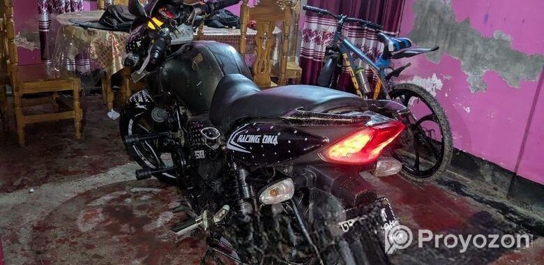 TVS Apache RTR 160 ` 2016