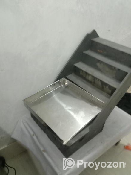 সিগারেটের বাক্স ও পানের ডালা বিক্রি হবে