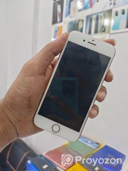 Apple iPhone 8 (Used)