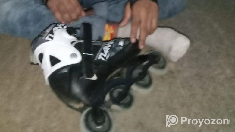 স্কেটিং সু