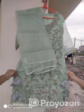 Three piece, tow pieces