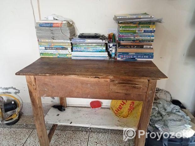 টেবিল বিক্রি