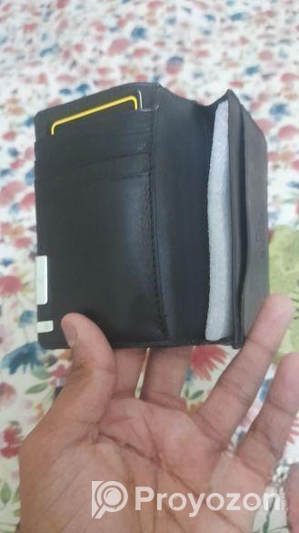 মানিব্যাগের