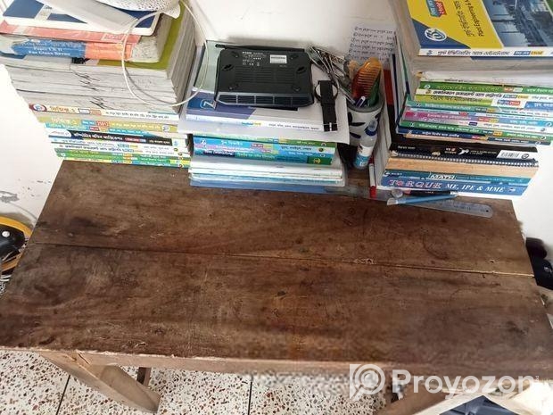 টেবিল বিক্রি