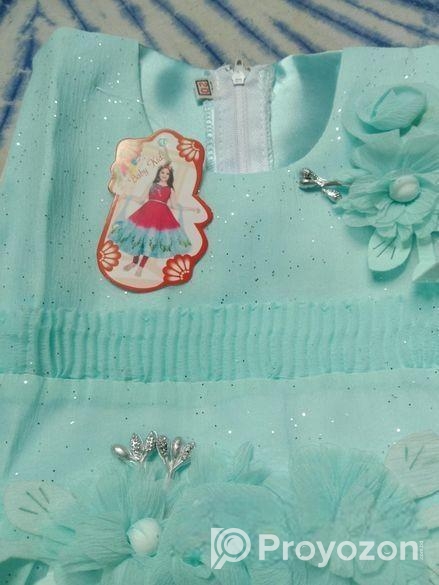 মেয়ে বাচ্চাদের জামা