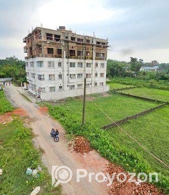 বড়শালা, Airport Road এ ১০.৩৯ ডেসিমেল বাউন্ডারি করা