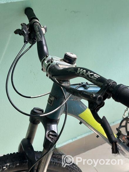 Saracen Tuffrax bicycle