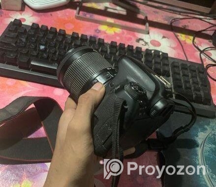 Canon Eos 77d