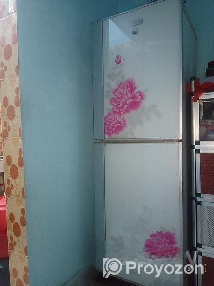 ২০ সিফট রানিং ব্যবহৃত ফ্রিজ ডিসকাউন্টে বিক্রি করা