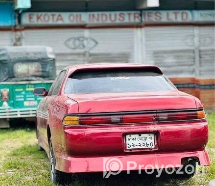 Toyota Mark II . 1993