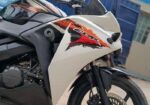 Honda CBR 150R . 2015