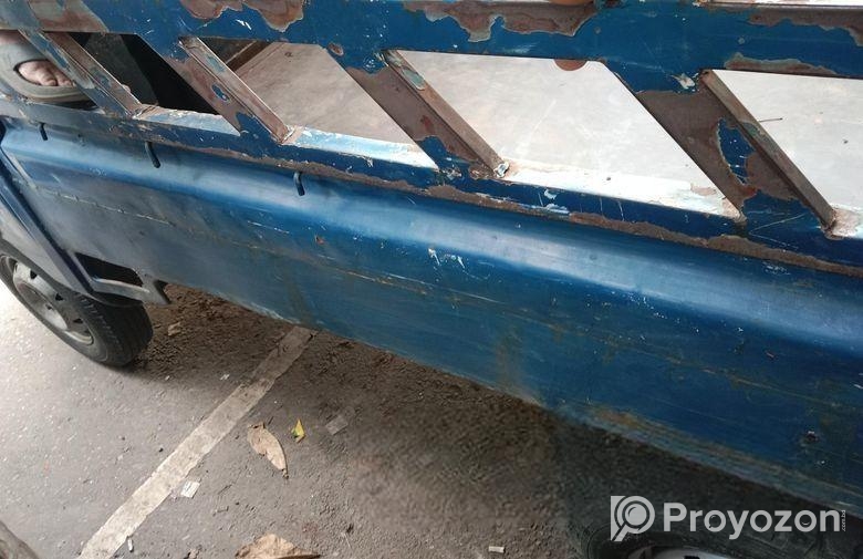 Mahindra Maxximo mini-truck 2018