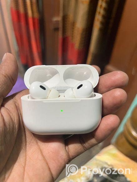 Apple AirPods 2nd Generation
