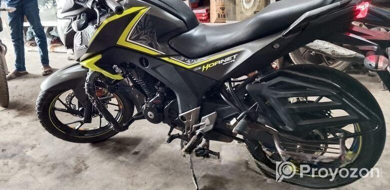 Honda Hornet 2018