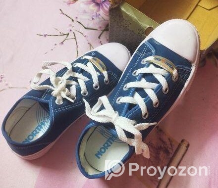 Sneakers Sale Size 39