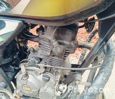 Bajaj Discover 100 . 2022