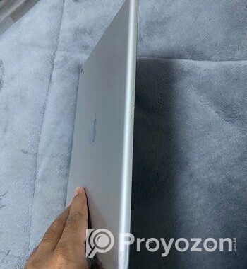 iPad 8th Generation (128 GB)