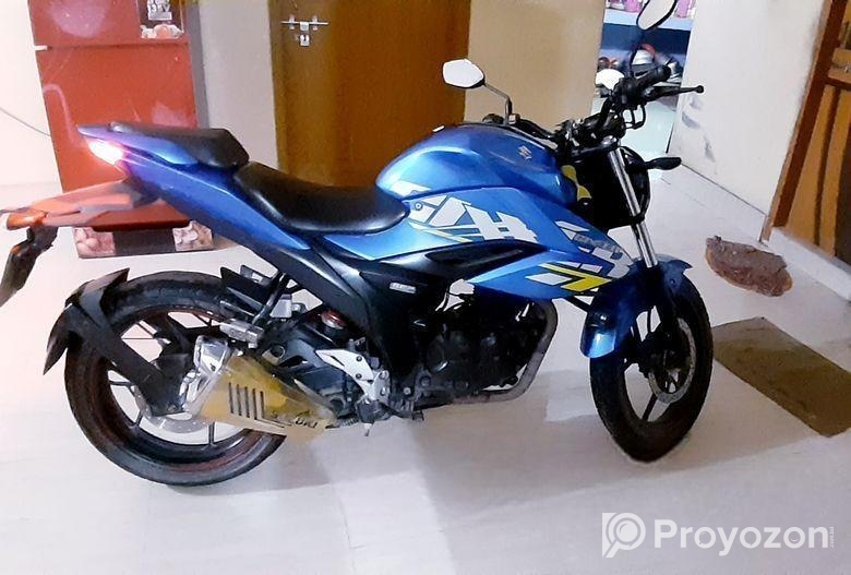 Suzuki Gixxer ABS . 2021