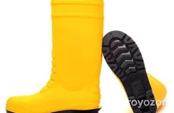 Safety gum boot(size 42)