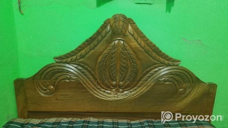 একটি খাট।