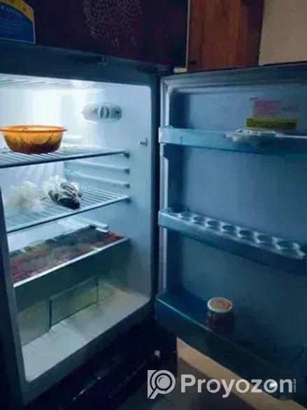 Refrigerator for sale