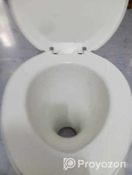 প্লাস্টিকের হাই কমোড