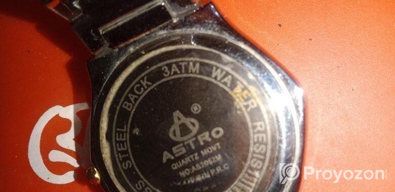 Analogue Watch for sale