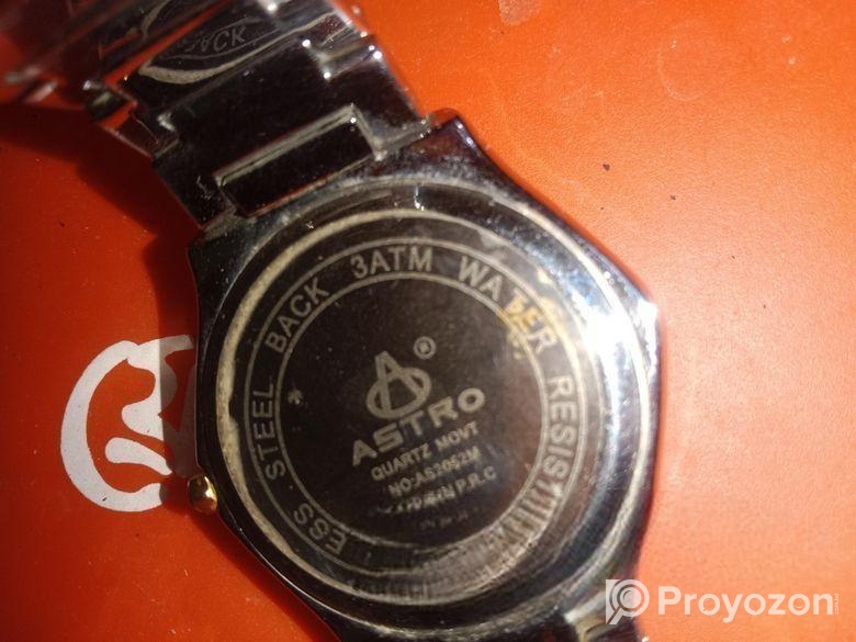 Analogue Watch for sale