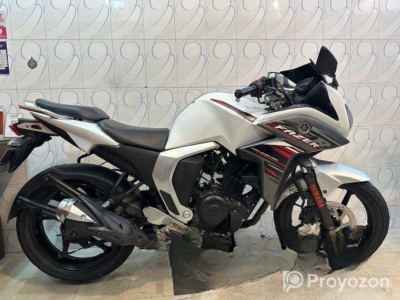 Yamaha Fazer v2 2017
