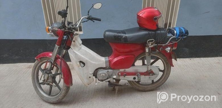 Honda Super cub 2000