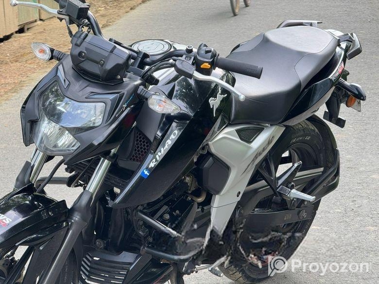 TVS Apache RTR 160 2024