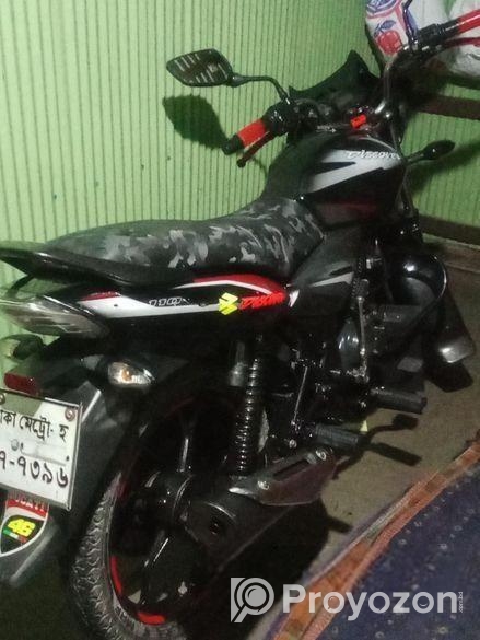 Bajaj Discover 110 . 2020