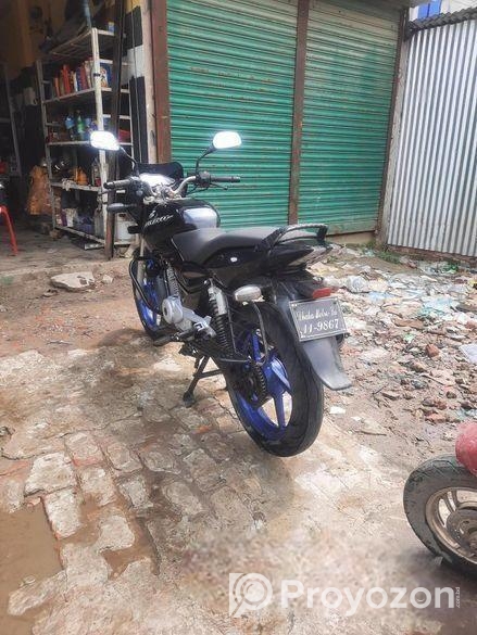 Bajaj Pulsar 150 2012