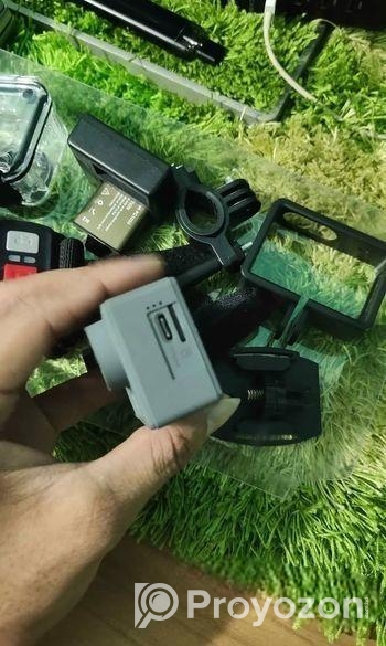 Action Camera Ausek 5K Wife, Full setap.