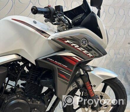 Yamaha Fazer v2 2017
