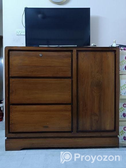 Shegun Wood Waredrobe