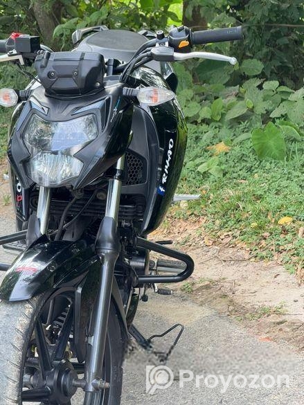 TVS Apache RTR 160 2024