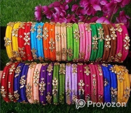 আকর্ষণীয় হ্যান্ডমেড চুরি