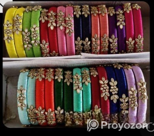 আকর্ষণীয় হ্যান্ডমেড চুরি