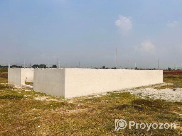 Ready Plot @ N Block