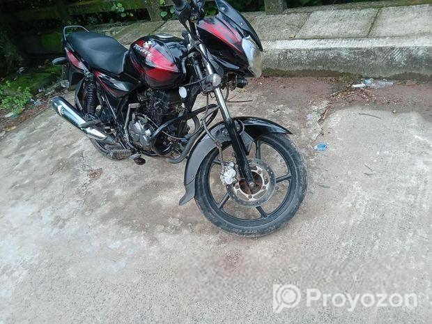 Bajaj Discover 2015