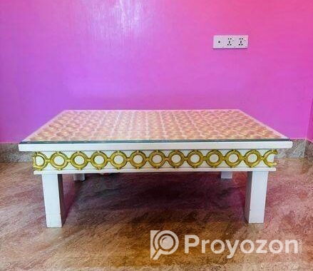 Unique Design Golden Ring Table