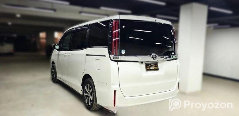 Toyota Noah X Non Hybrid 2020