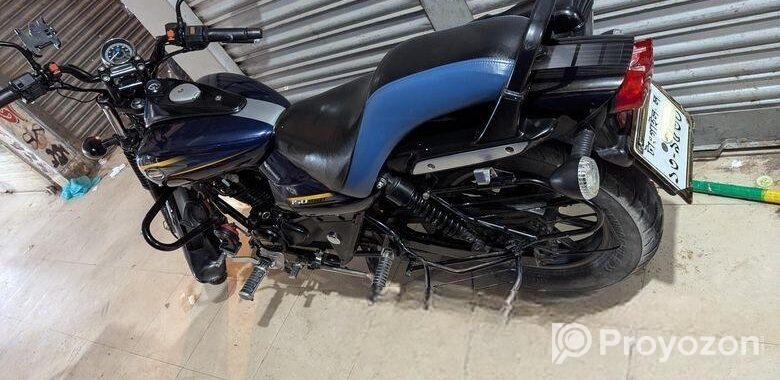 Bajaj Avenger 150 Street . 2022
