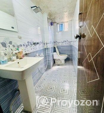 Full unit flat rent in 3rd floor
