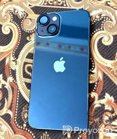 Apple iPhone 13 . (Used)
