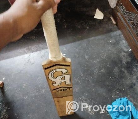 Crekat bat