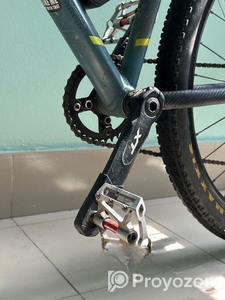 Saracen Tuffrax bicycle