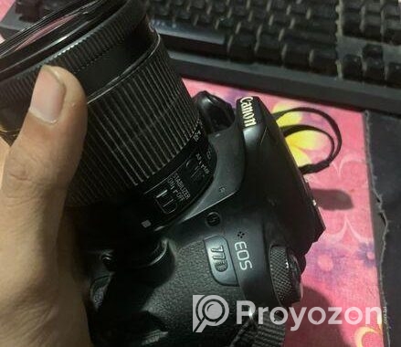 Canon Eos 77d