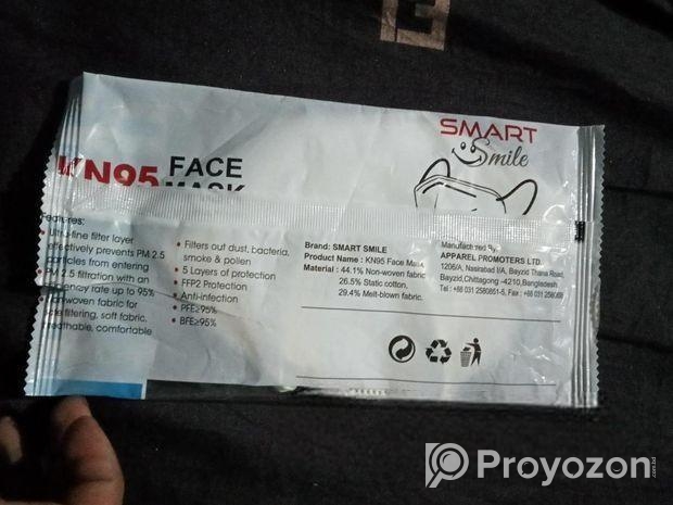 KN95 Face Mask